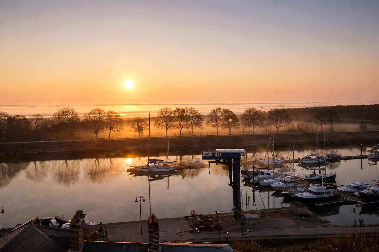 Vue du port au lever du soleil en Baie de Somme